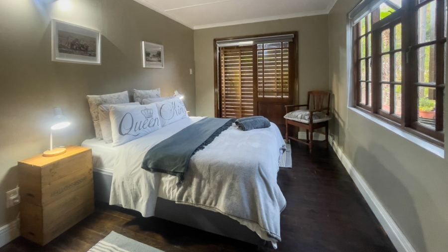 To Let 5 Bedroom Property for Rent in Southern Cross Western Cape